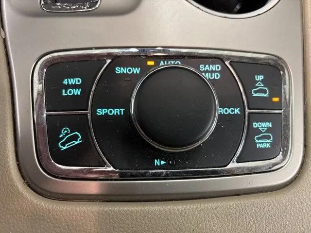 2011 Jeep Grand Cherokee Overland