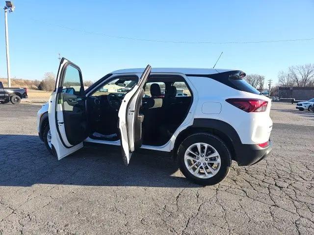 2024 Chevrolet TrailBlazer FWD LS