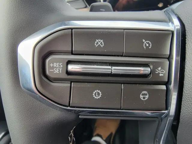 2026 GMC Acadia Denali AWD