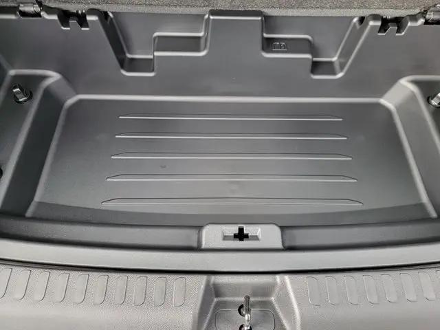 2026 GMC Acadia Denali AWD