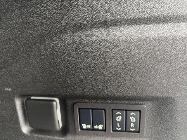 2024 Chevrolet Suburban 4WD RST