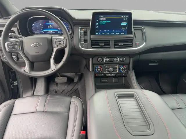 2024 Chevrolet Suburban 4WD RST