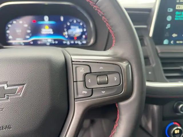 2024 Chevrolet Suburban 4WD RST