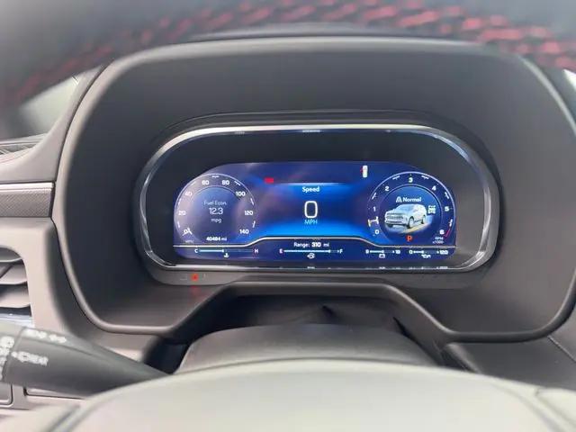 2024 Chevrolet Suburban 4WD RST