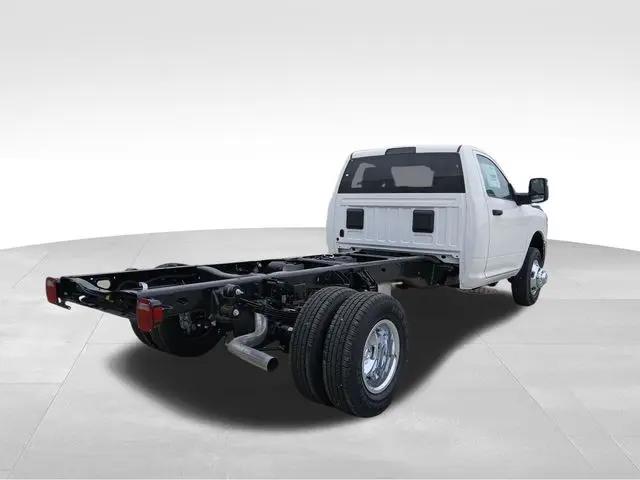 2026 Ram 3500 Tradesman/Big Horn