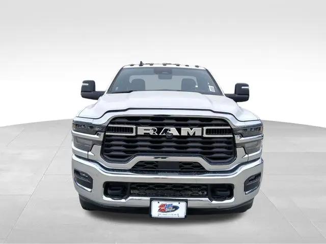 2026 Ram 3500 Tradesman/Big Horn