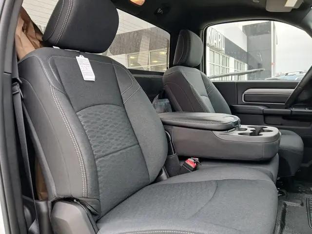 2026 Ram 3500 Tradesman/Big Horn