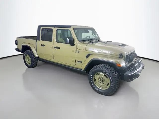 2026 Jeep Gladiator Sport for sale in Bloomington, IL