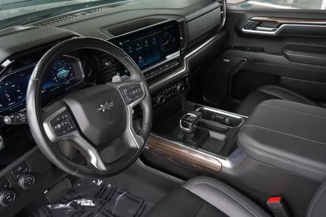 2023 Chevrolet Silverado 1500 4WD Crew Cab Short Bed RST