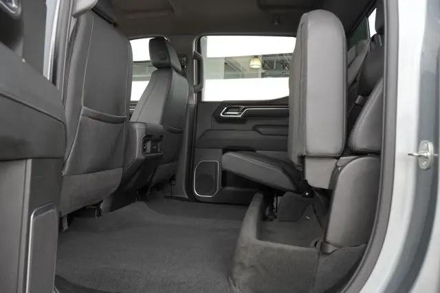 2023 Chevrolet Silverado 1500 4WD Crew Cab Short Bed RST