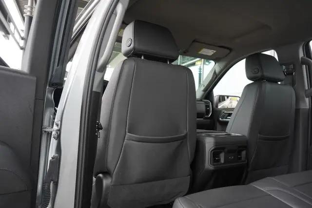 2023 Chevrolet Silverado 1500 4WD Crew Cab Short Bed RST
