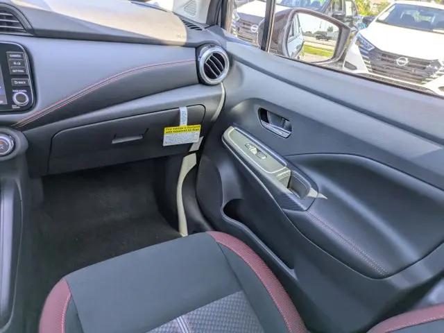 2025 Nissan Versa 1.6 SR