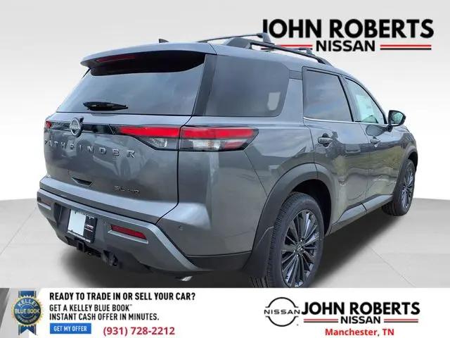 2026 Nissan Pathfinder SL