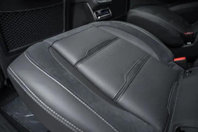 2026 Mercedes-Benz GLS AMG GLS 63 4MATIC+