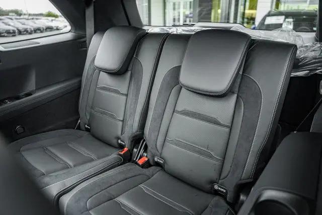 2026 Mercedes-Benz GLS AMG GLS 63 4MATIC+