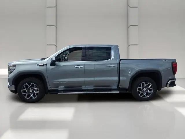 2026 GMC Sierra 1500 Crew Cab, Short Bed, SLT, 4WD
