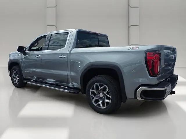 2026 GMC Sierra 1500 Crew Cab, Short Bed, SLT, 4WD