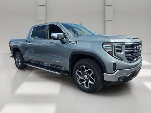 2026 GMC Sierra 1500 Crew Cab, Short Bed, SLT, 4WD