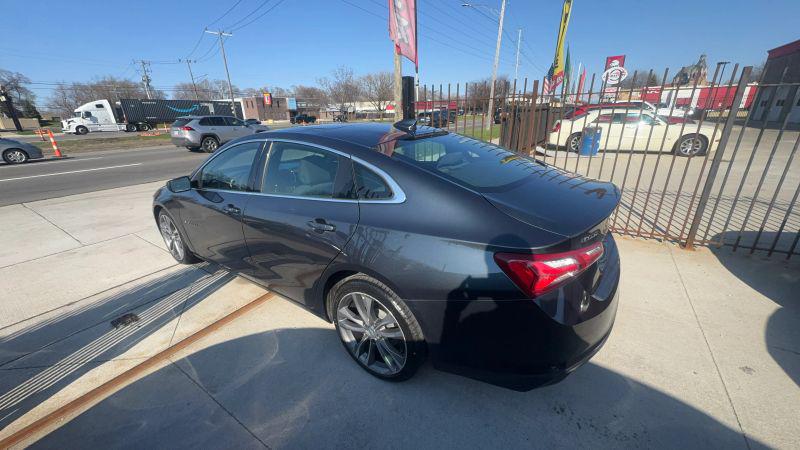 2021 Chevrolet Malibu FWD LT