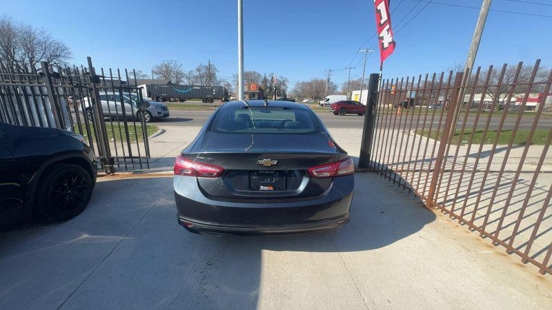 2021 Chevrolet Malibu FWD LT