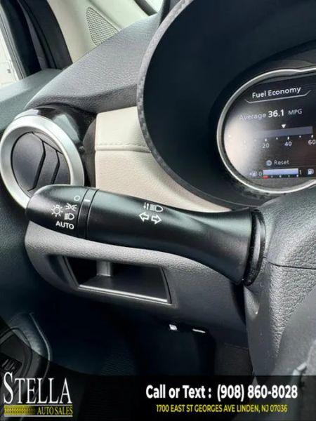 2021 Nissan Versa SV Xtronic CVT