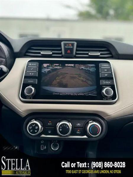 2021 Nissan Versa SV Xtronic CVT