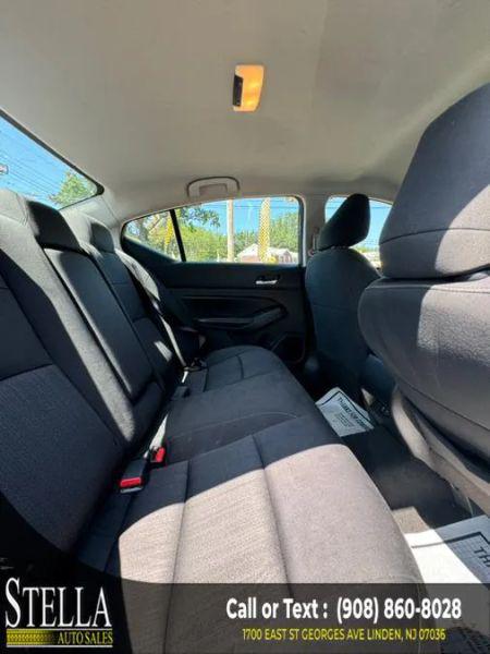 2022 Nissan Altima SV FWD