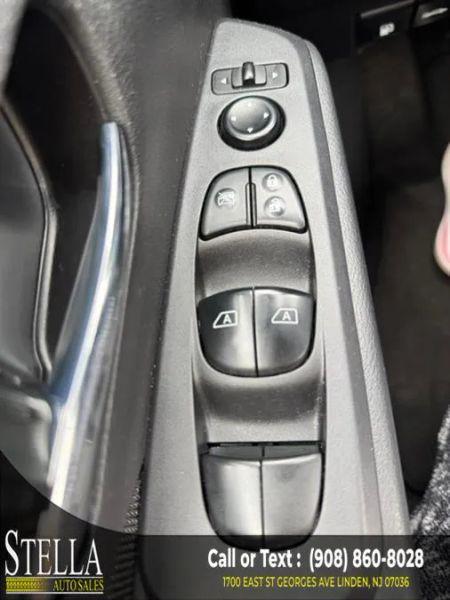 2023 Nissan Kicks SV Xtronic CVT