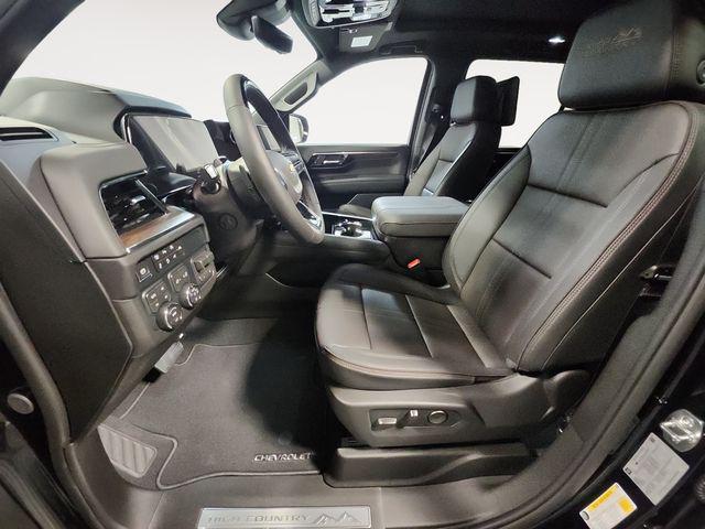 2026 Chevrolet Suburban High Country, 4WD