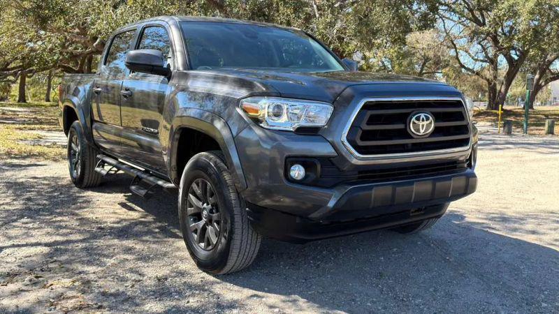 2022 Toyota Tacoma SR