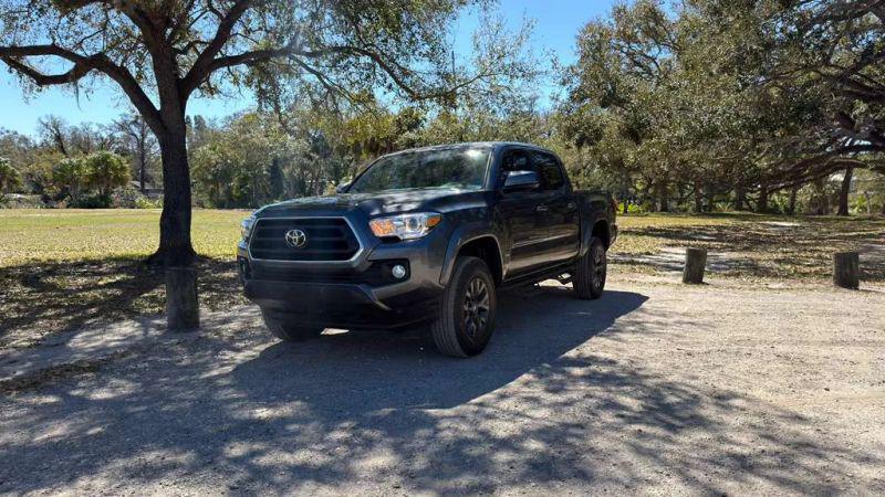 2022 Toyota Tacoma SR