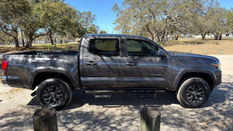 2022 Toyota Tacoma SR