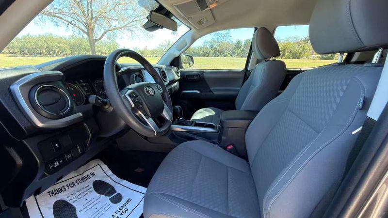 2022 Toyota Tacoma SR