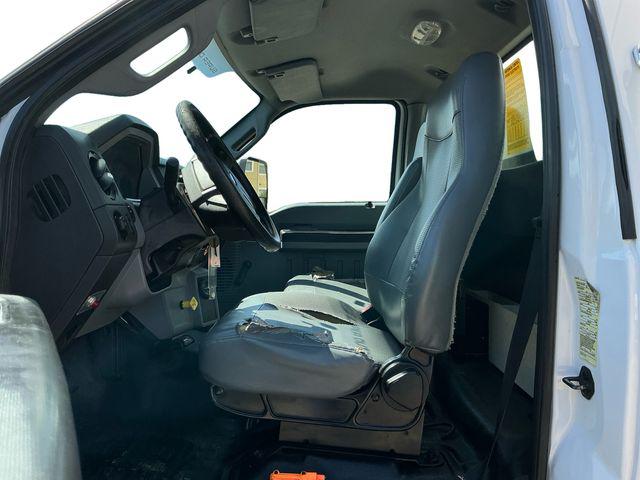 2016 Ford F-750 Base