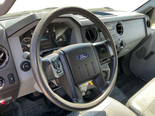2016 Ford F-750 Base