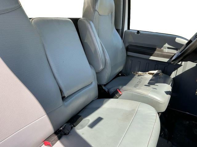 2016 Ford F-750 Base