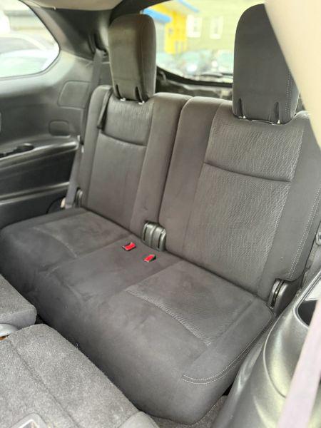 2013 Nissan Pathfinder SV