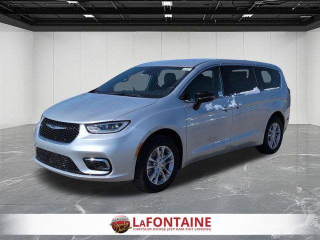 2026 Chrysler Pacifica Select AWD for sale in Lansing, MI