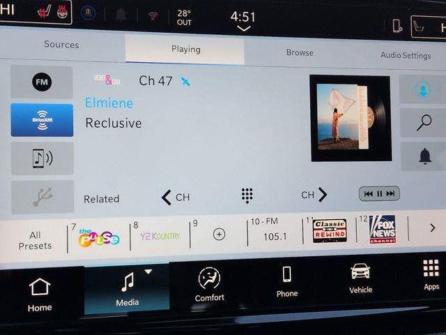 2026 Chrysler Pacifica Select AWD