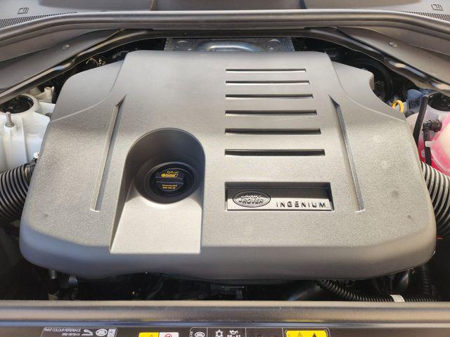 2026 Land Rover Range Rover P400 SE 7 Seat