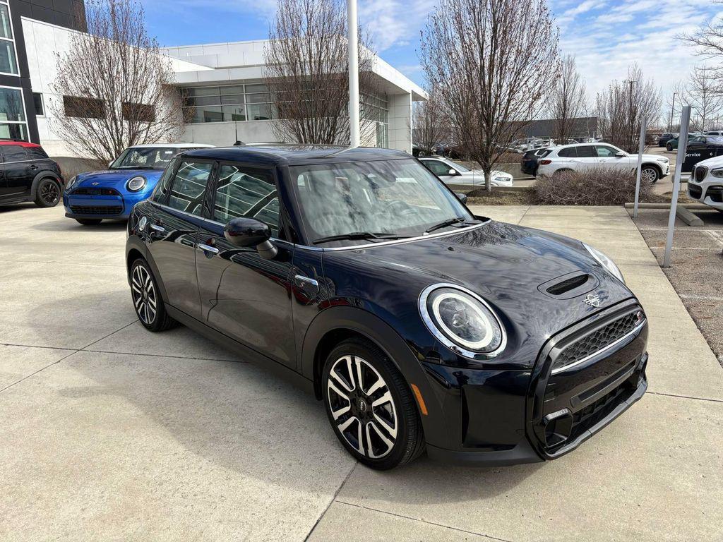 /2024 Mini Hardtop