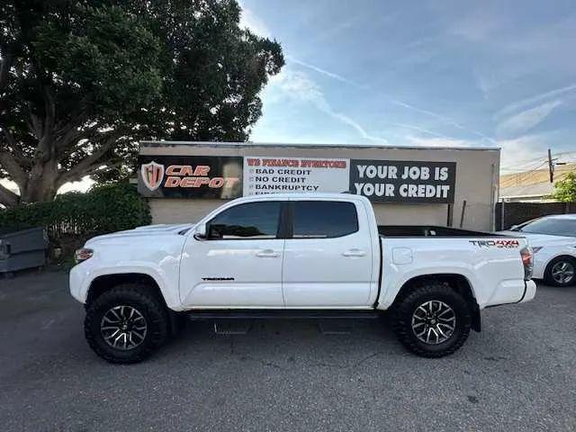 2021 Toyota Tacoma TRD Sport