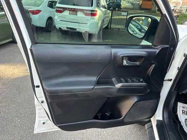 2021 Toyota Tacoma TRD Sport