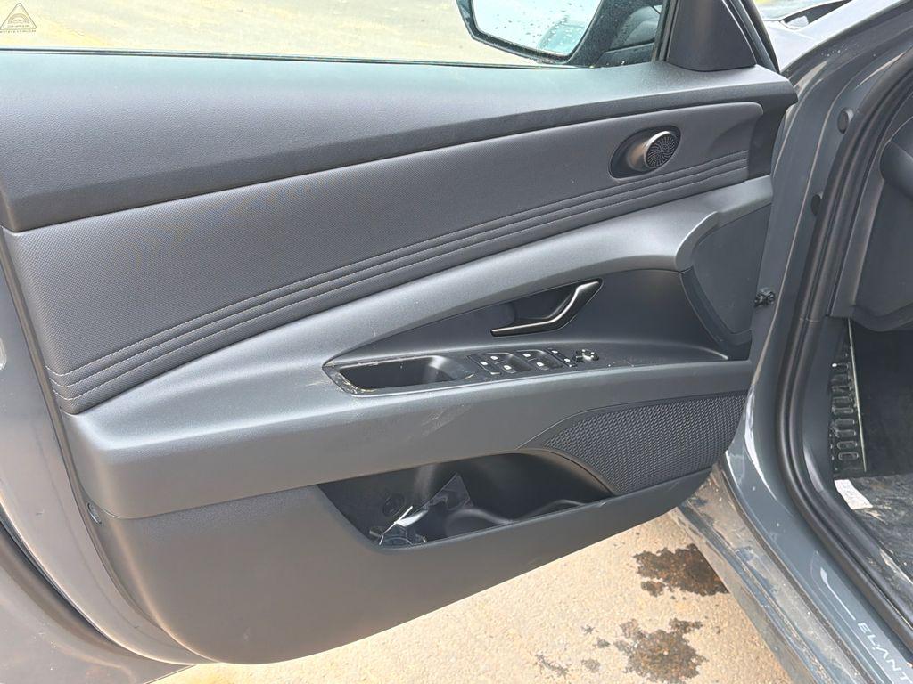 New 2026 Ecotronic Gray HYUNDAI SEL Sport image 11
