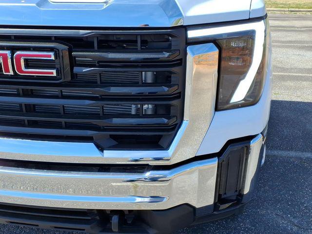 2026 GMC Sierra 3500HD Pro