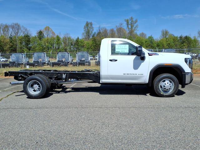 2026 GMC Sierra 3500HD Pro