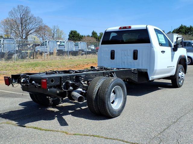 2026 GMC Sierra 3500HD Pro