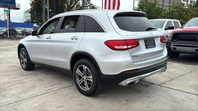 2016 Mercedes-Benz GLC 300