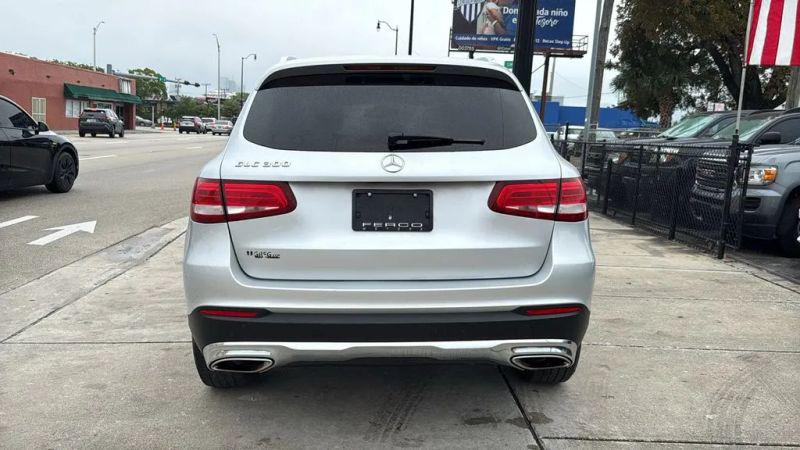 2016 Mercedes-Benz GLC 300