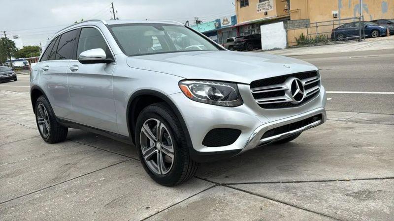 2016 Mercedes-Benz GLC 300